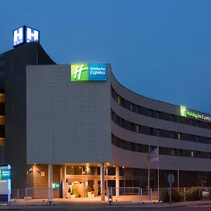 holiday-inn-express-molins-de-rei.catalonia-hotels.com/